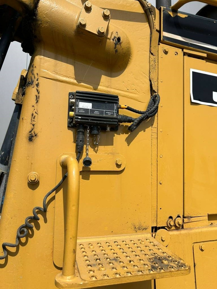 Leasing de CAT D 7 R (Leica GPS)  CAT D 7 R (Leica GPS): foto 26