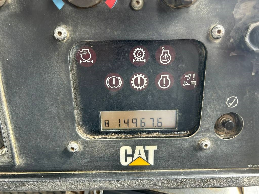 Leasing de CAT D 7 R (Leica GPS)  CAT D 7 R (Leica GPS): foto 10