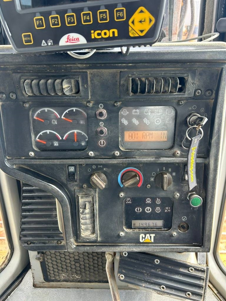 Leasing de CAT D 7 R (Leica GPS)  CAT D 7 R (Leica GPS): foto 12