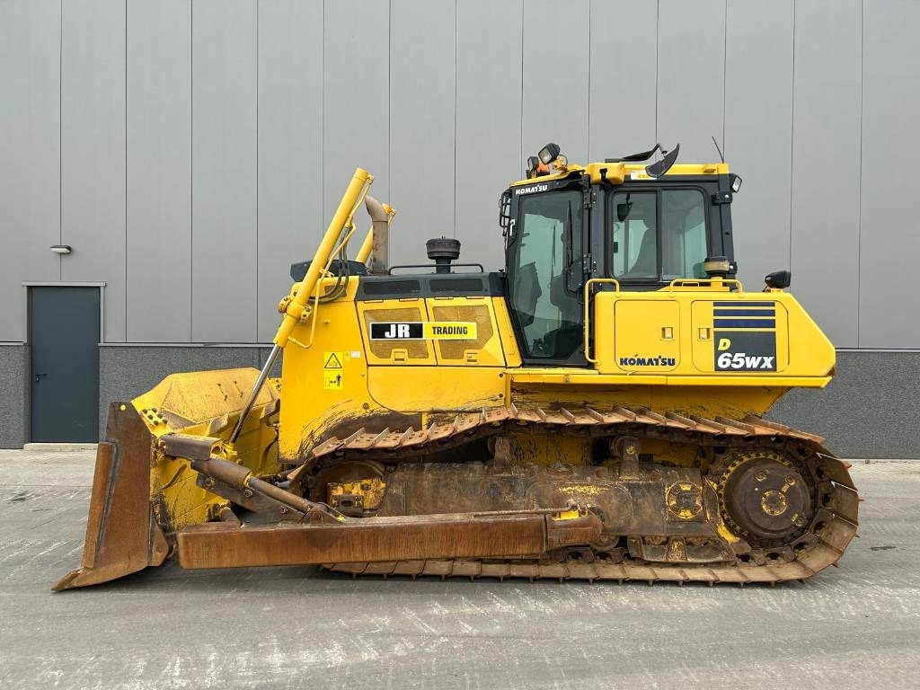 Komatsu D 65 WX-18  - Buldôzer: foto 2 Komatsu D 65 WX-18  - Buldôzer: foto 2