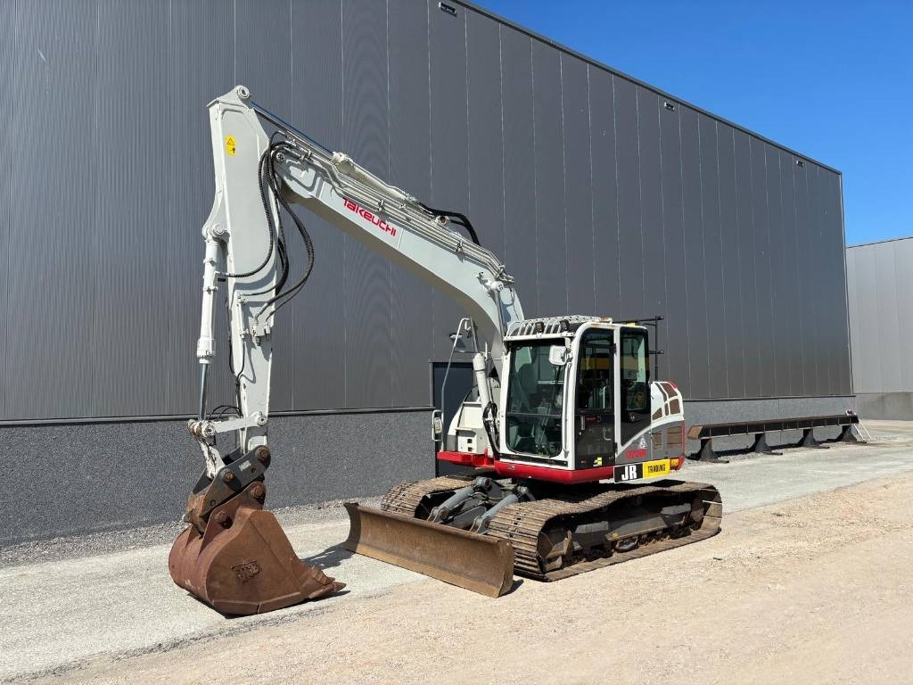 Takeuchi TB 2150 R - Escavadora de rastos: foto 2 Takeuchi TB 2150 R - Escavadora de rastos: foto 2