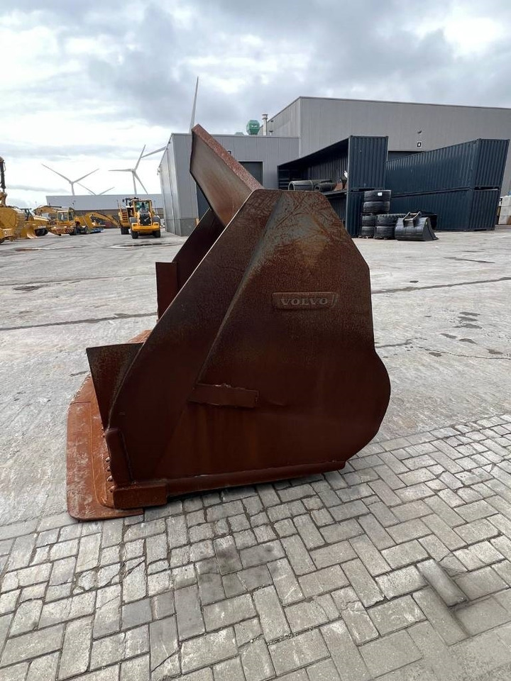 Volvo L 220 GP Bucket - Balde por Máquina de construção: foto 4 Volvo L 220 GP Bucket - Balde por Máquina de construção: foto 4