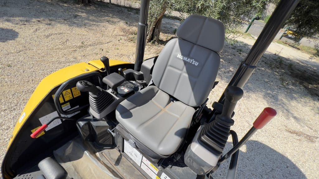 Mini escavadeira Komatsu PC24MR-5 (tettuccio): foto 9