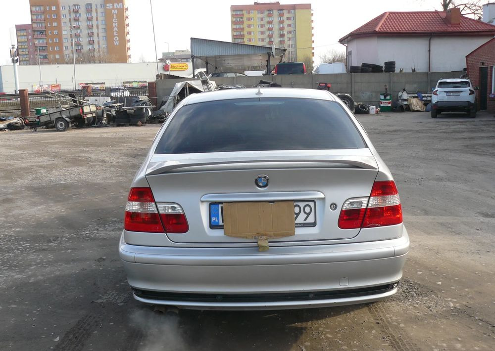 BMW Seria 3 320i - Sedan: foto 5 BMW Seria 3 320i - Sedan: foto 5