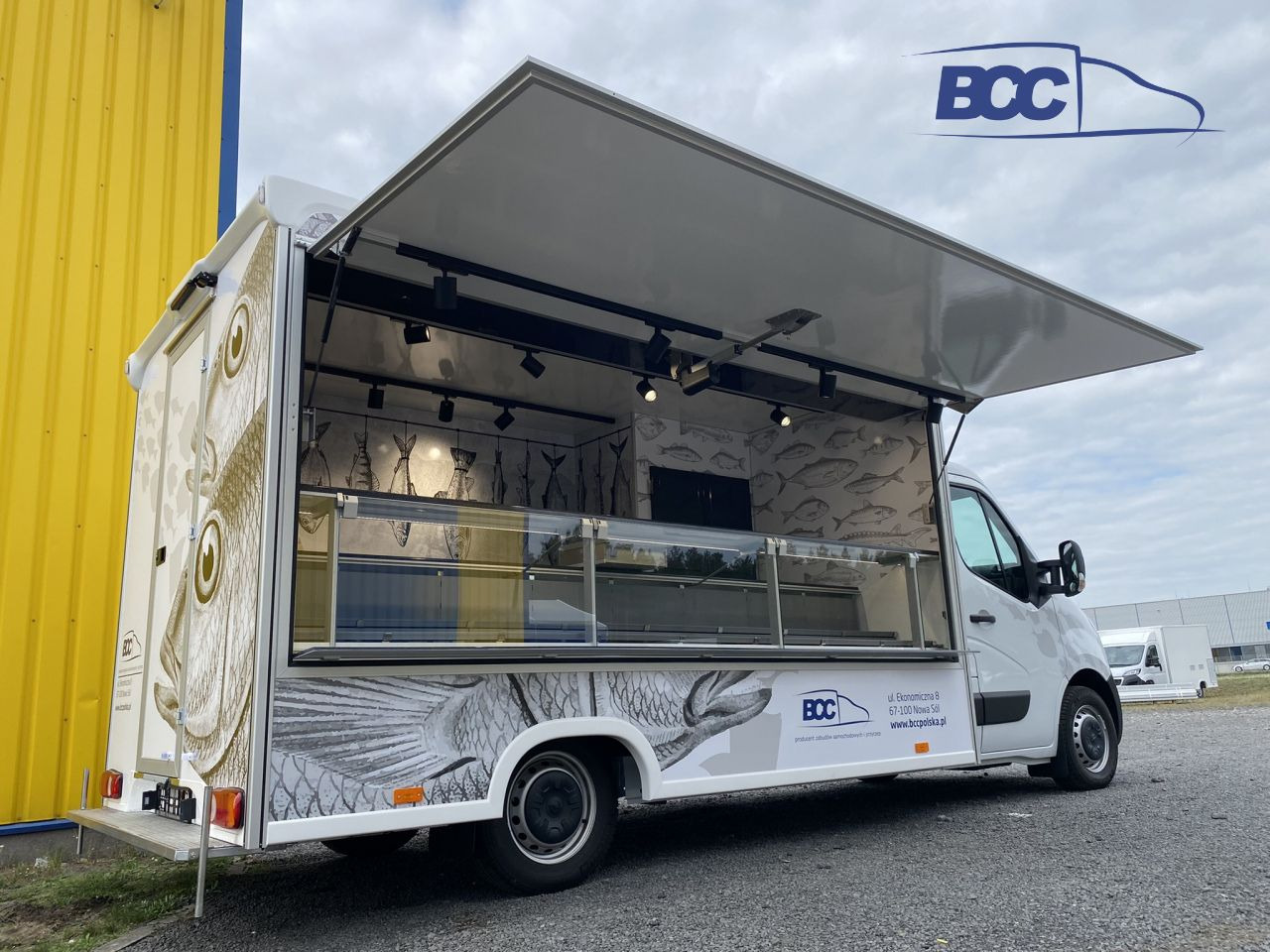 BCC POLSKA - FOOD TRUCK - MOBILNY SKLEP RYBNY, PEUGEOT BOXER - Food truck: foto 4 BCC POLSKA - FOOD TRUCK - MOBILNY SKLEP RYBNY, PEUGEOT BOXER - Food truck: foto 4