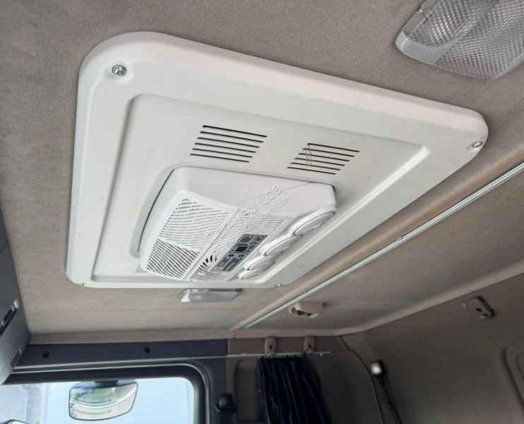 Camião transporte de veículos Scania P 450: foto 18