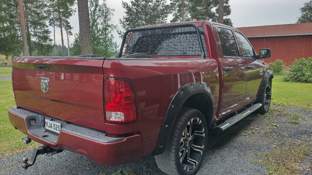 Dodge RAM 1500 5,7 hemi - Pick-up: foto 3 Dodge RAM 1500 5,7 hemi - Pick-up: foto 3