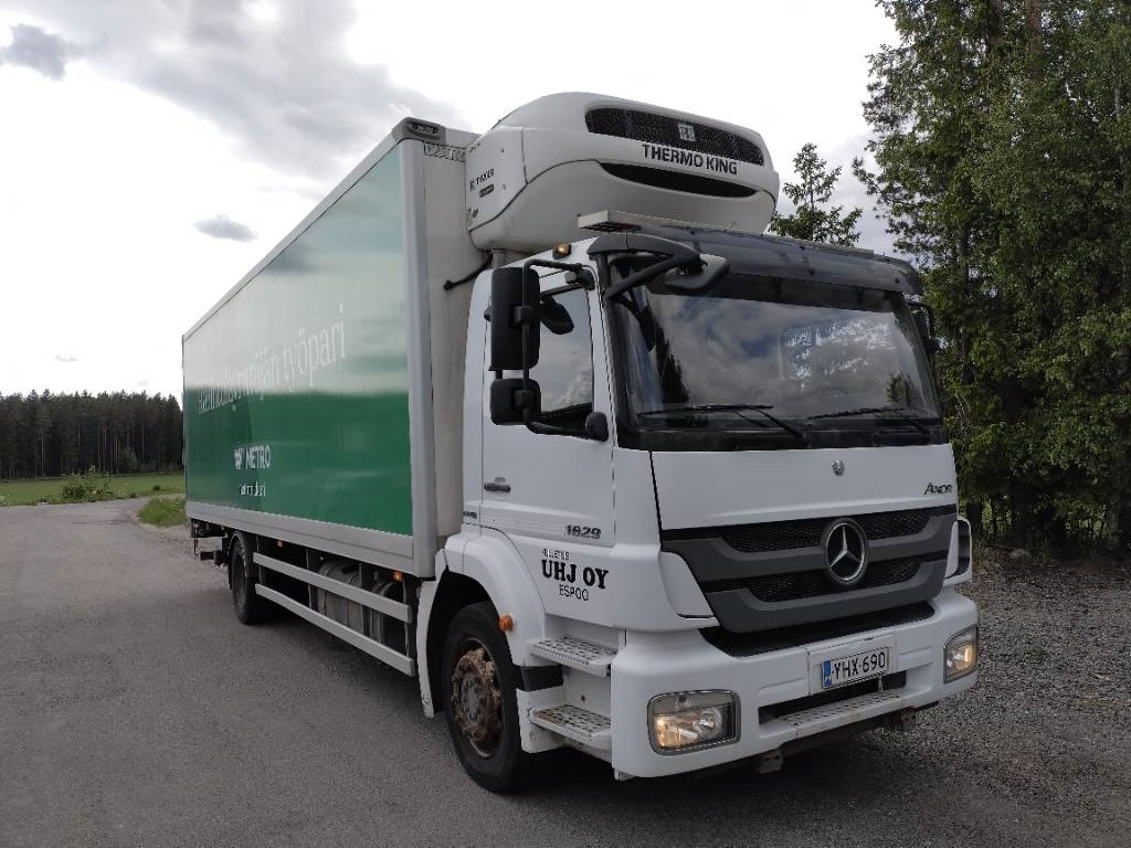 Mercedes-Benz Axor 1829 thermo king kone, 8,35m kori - Camião frigorífico: foto 1 Mercedes-Benz Axor 1829 thermo king kone, 8,35m kori - Camião frigorífico: foto 1