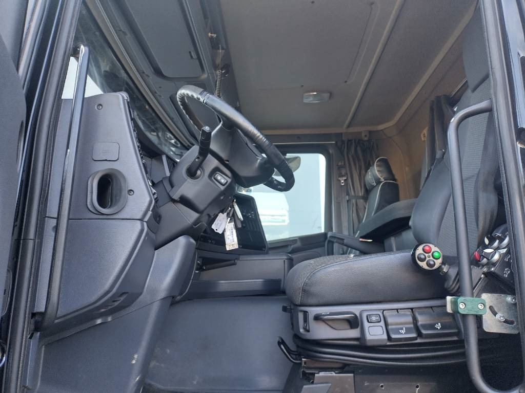 Scania R490 8x4 vaijerilaite,Euro6 - Camião multibenne: foto 5 Scania R490 8x4 vaijerilaite,Euro6 - Camião multibenne: foto 5