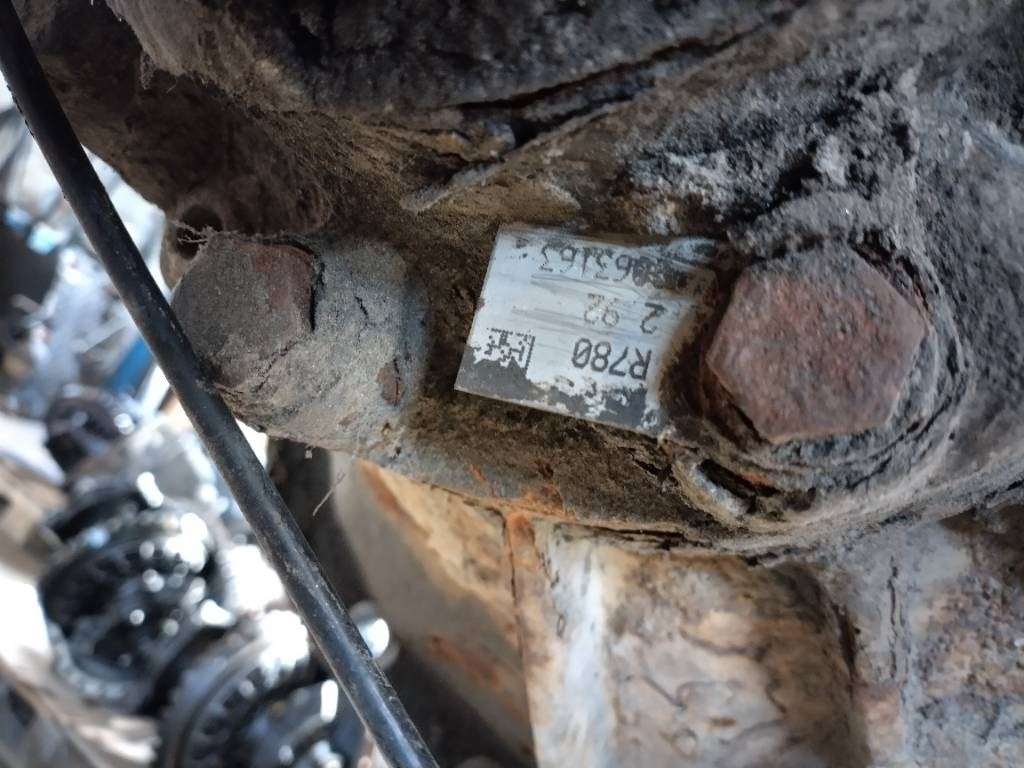 Scania R780 2.92 - Eixo e peças por Camião: foto 2 Scania R780 2.92 - Eixo e peças por Camião: foto 2