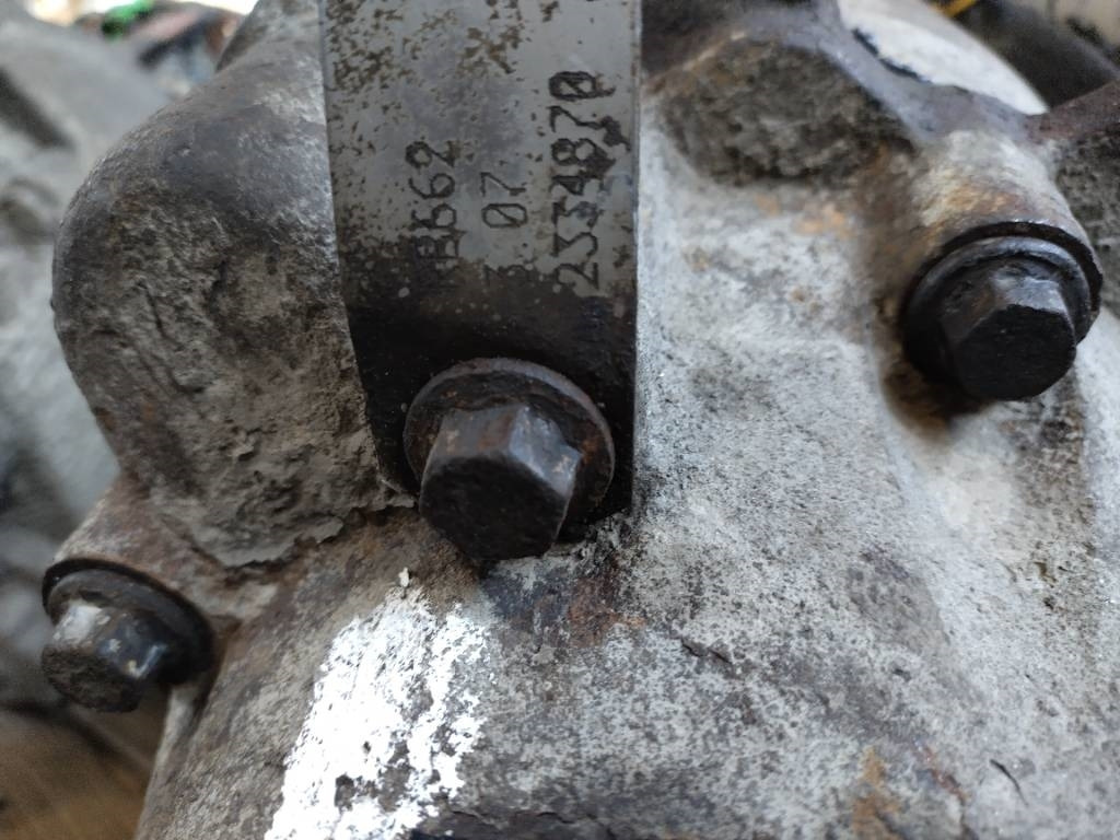 Scania RB662 3,07 - Eixo e peças por Camião: foto 2 Scania RB662 3,07 - Eixo e peças por Camião: foto 2