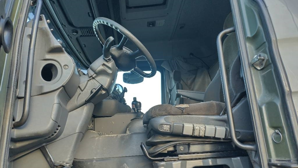 Tractor Scania R144 530 8x4 RASKASVETURI: foto 9