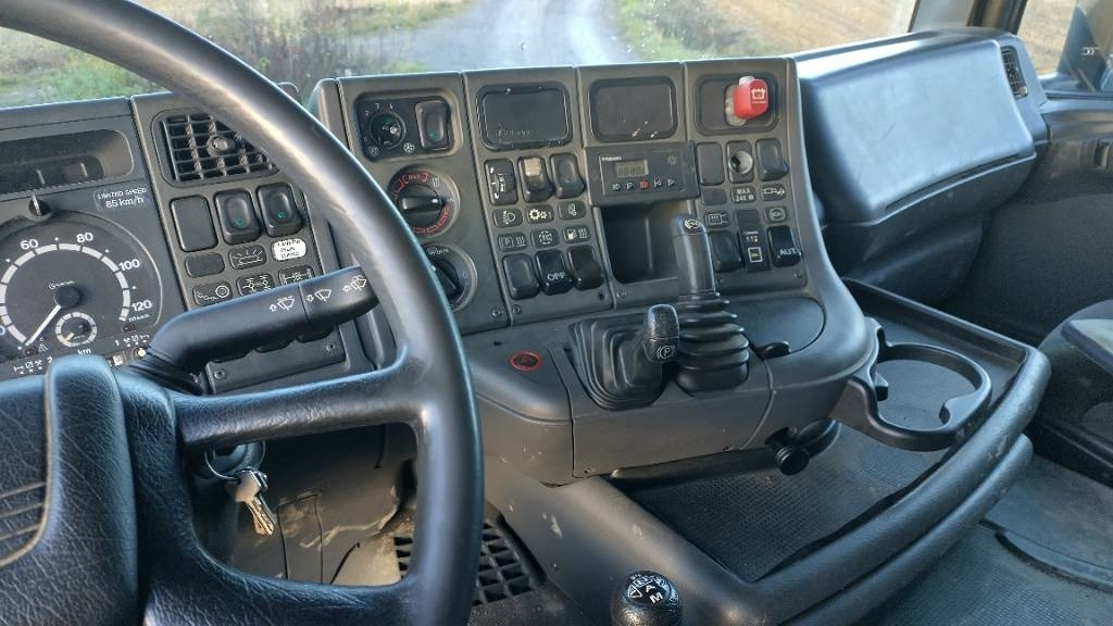 Tractor Scania R144 530 8x4 RASKASVETURI: foto 11