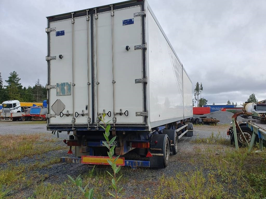 VAK 2 lavan Vaihtolava kärry +2 konttia ADR!! - Reboque ampliroll/ Multibenne: foto 2 VAK 2 lavan Vaihtolava kärry +2 konttia ADR!! - Reboque ampliroll/ Multibenne: foto 2