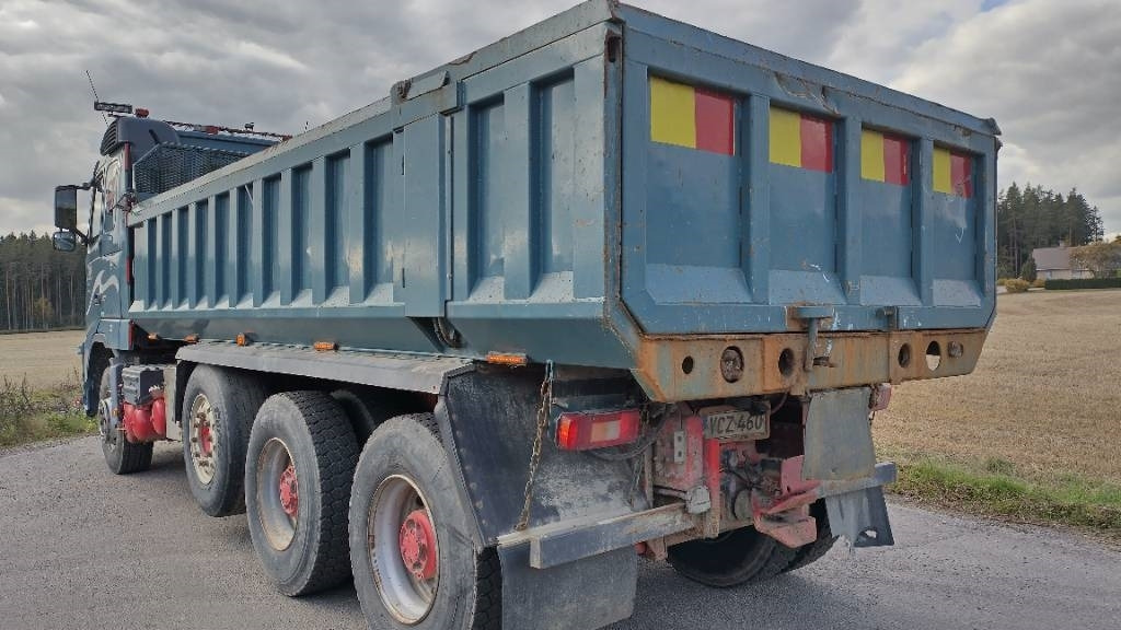 Volvo FH13 8x4 autom.kasettilava - Camião basculante: foto 5 Volvo FH13 8x4 autom.kasettilava - Camião basculante: foto 5