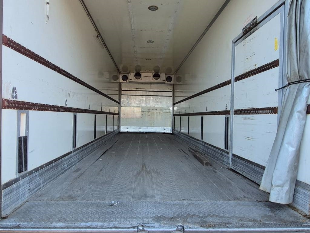 Volvo FM D11 450 6x2 umpikori+pl-nostin - Camião furgão: foto 5 Volvo FM D11 450 6x2 umpikori+pl-nostin - Camião furgão: foto 5