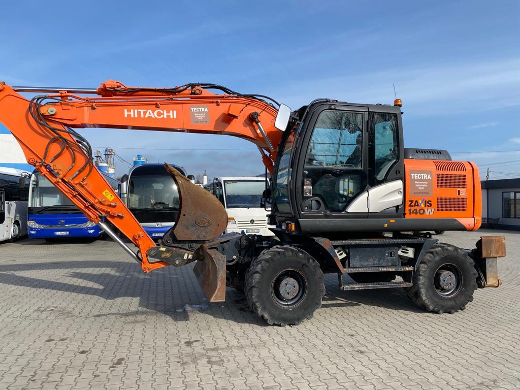 HITACHI ZX 140 W / IMPORTED FROM FRANCE / 3 300 MTH / 122 KM - Escavadeira de rodas: foto 1 HITACHI ZX 140 W / IMPORTED FROM FRANCE / 3 300 MTH / 122 KM - Escavadeira de rodas: foto 1