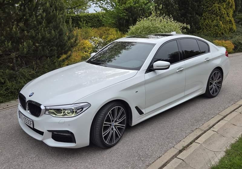 Inna BMW 530 D SERIA 5 XDRIVE M SPORT - Automóvel: foto 5 Inna BMW 530 D SERIA 5 XDRIVE M SPORT - Automóvel: foto 5