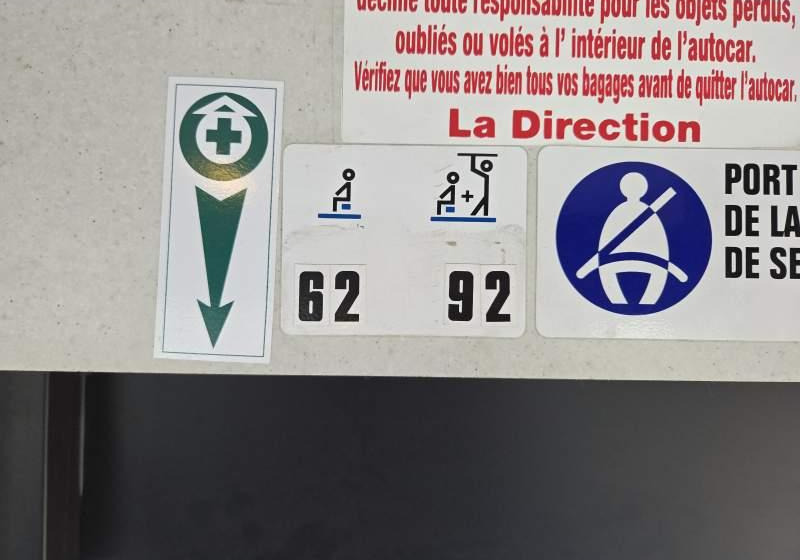 Irisbus AXER / SPROWADZONY/ 62 MIEJSCA + 30 STOJĄCYCH - Ônibus suburbano: foto 2 Irisbus AXER / SPROWADZONY/ 62 MIEJSCA + 30 STOJĄCYCH - Ônibus suburbano: foto 2