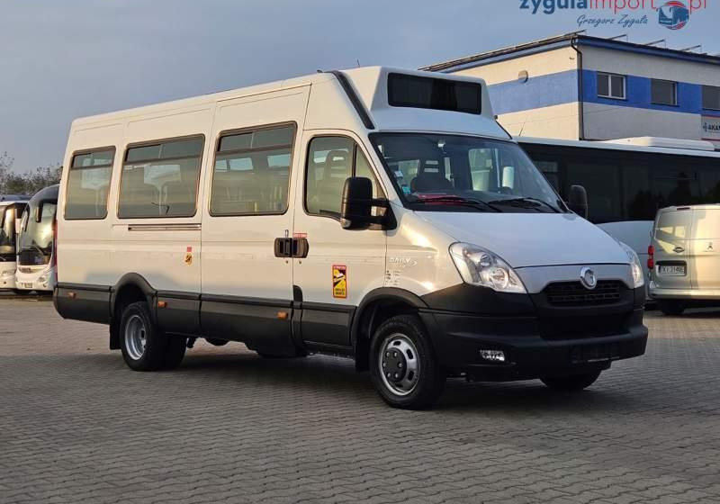 Iveco A50C17 DAILY / SPROWADZONE / MANUAL / EEV - Minibus, Furgão de passageiros: foto 1 Iveco A50C17 DAILY / SPROWADZONE / MANUAL / EEV - Minibus, Furgão de passageiros: foto 1
