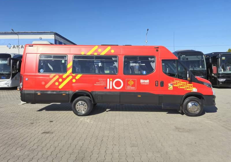 Iveco DAILY 65C18/SPROWADZONE/23 MIEJSCA/KLIM/WINDA - Minibus, Furgão de passageiros: foto 5 Iveco DAILY 65C18/SPROWADZONE/23 MIEJSCA/KLIM/WINDA - Minibus, Furgão de passageiros: foto 5