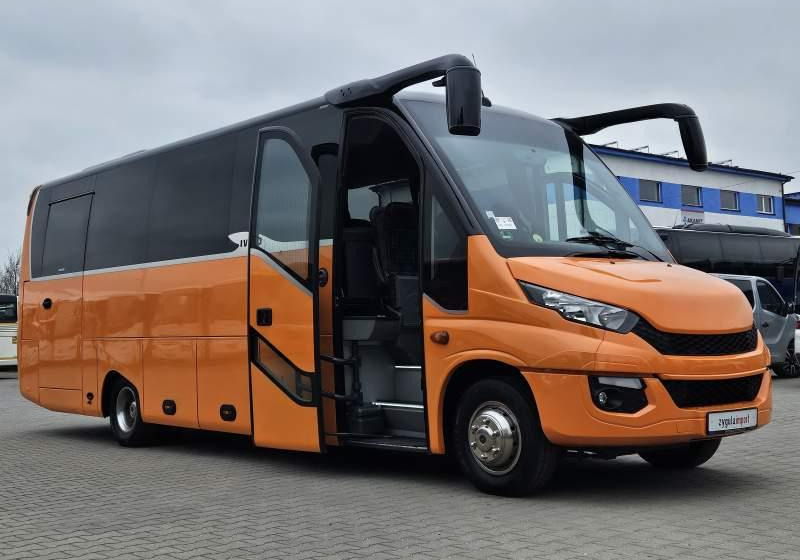 Iveco ERENER 70C18 / SPROWADZONE / 31 MIEJSC/ E6 - Minibus, Furgão de passageiros: foto 2 Iveco ERENER 70C18 / SPROWADZONE / 31 MIEJSC/ E6 - Minibus, Furgão de passageiros: foto 2