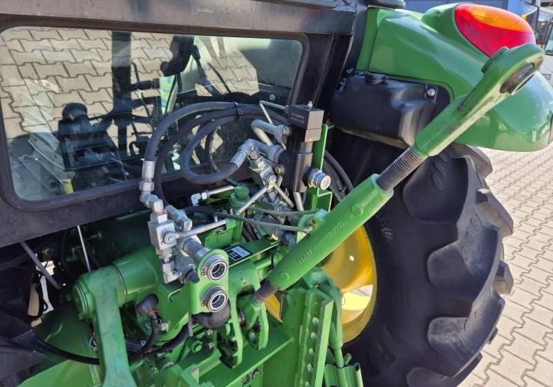 Trator JonDeere 5083 E / SPROWADZONY / 1734 MTH / KLIMATYZACJA: foto 11