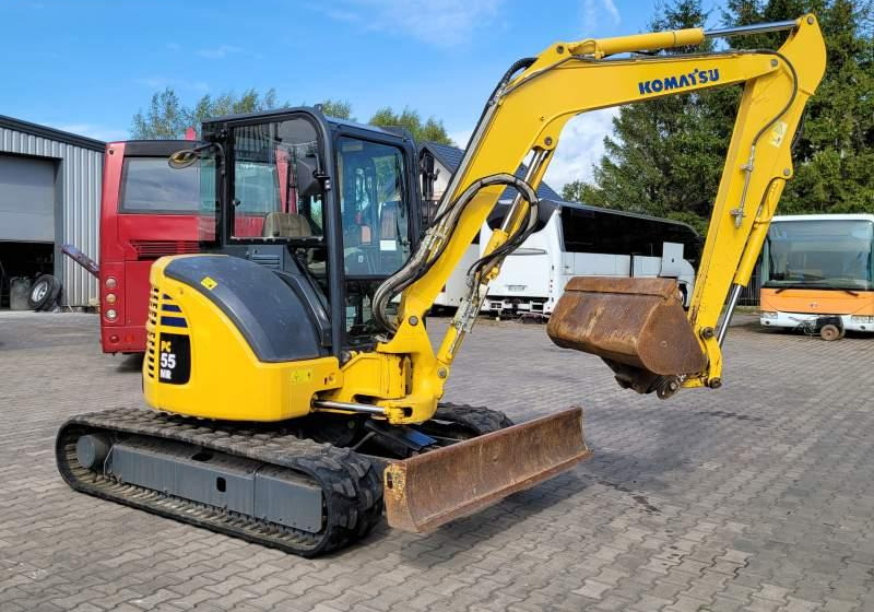 Komatsu PC55MR-3 / SPROWADZONA / 4 380 MTH - Escavadora de rastos: foto 2 Komatsu PC55MR-3 / SPROWADZONA / 4 380 MTH - Escavadora de rastos: foto 2
