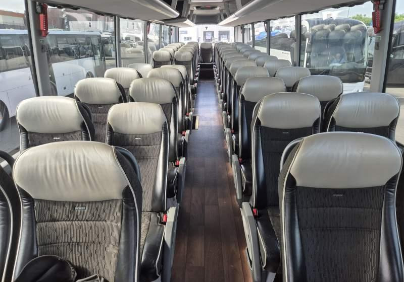 MAN LION'S COACH/ SPROWADZONY / 55 MIEJSC/ EURO 6 - Autocarro: foto 4 MAN LION'S COACH/ SPROWADZONY / 55 MIEJSC/ EURO 6 - Autocarro: foto 4