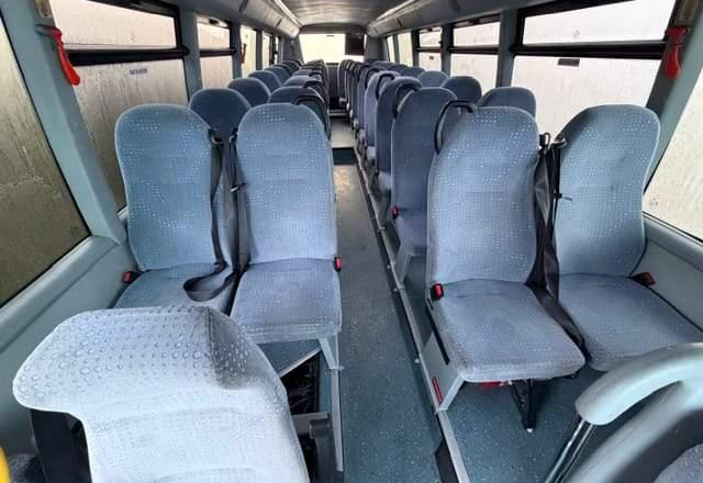 Mercedes-Benz SUNRIDER 818 VARIO / SPROWADZONY / 36 MIEJSC - Minibus, Furgão de passageiros: foto 3 Mercedes-Benz SUNRIDER 818 VARIO / SPROWADZONY / 36 MIEJSC - Minibus, Furgão de passageiros: foto 3