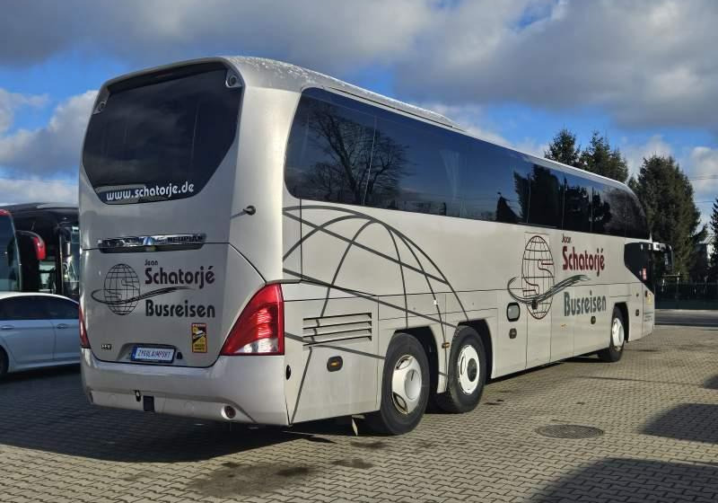Neoplan CITYLINER/ EEV / WC / 53 MIEJSCA / CAFFEBAR - Autocarro: foto 3 Neoplan CITYLINER/ EEV / WC / 53 MIEJSCA / CAFFEBAR - Autocarro: foto 3