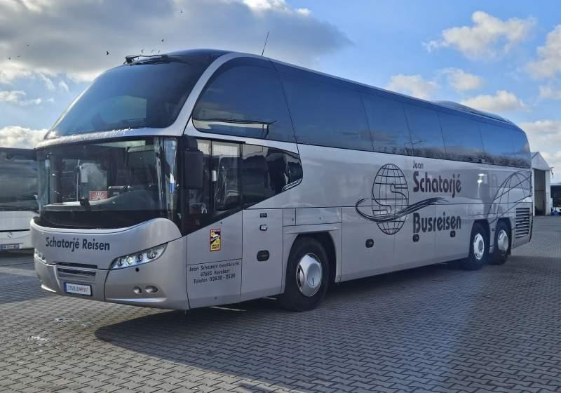Neoplan CITYLINER/ EEV / WC / 53 MIEJSCA / CAFFEBAR - Autocarro: foto 4 Neoplan CITYLINER/ EEV / WC / 53 MIEJSCA / CAFFEBAR - Autocarro: foto 4