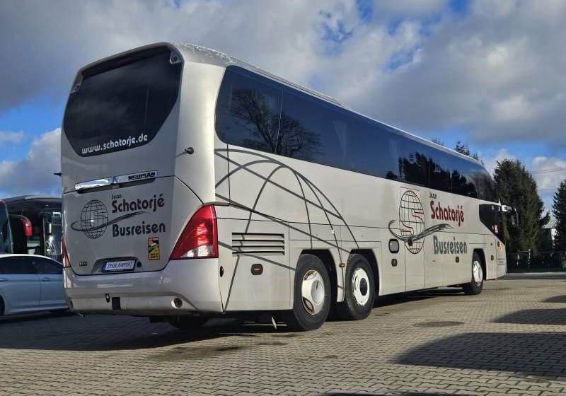 Neoplan CITYLINER/ EEV / WC / 53 MIEJSCA / CAFFEBAR - Autocarro: foto 2 Neoplan CITYLINER/ EEV / WC / 53 MIEJSCA / CAFFEBAR - Autocarro: foto 2