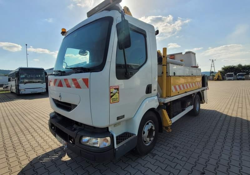 Renault MIDLUM 180 DCI / SPROWADZONA / ZWYŻKA - Caminhão com plataforma aérea: foto 4 Renault MIDLUM 180 DCI / SPROWADZONA / ZWYŻKA - Caminhão com plataforma aérea: foto 4