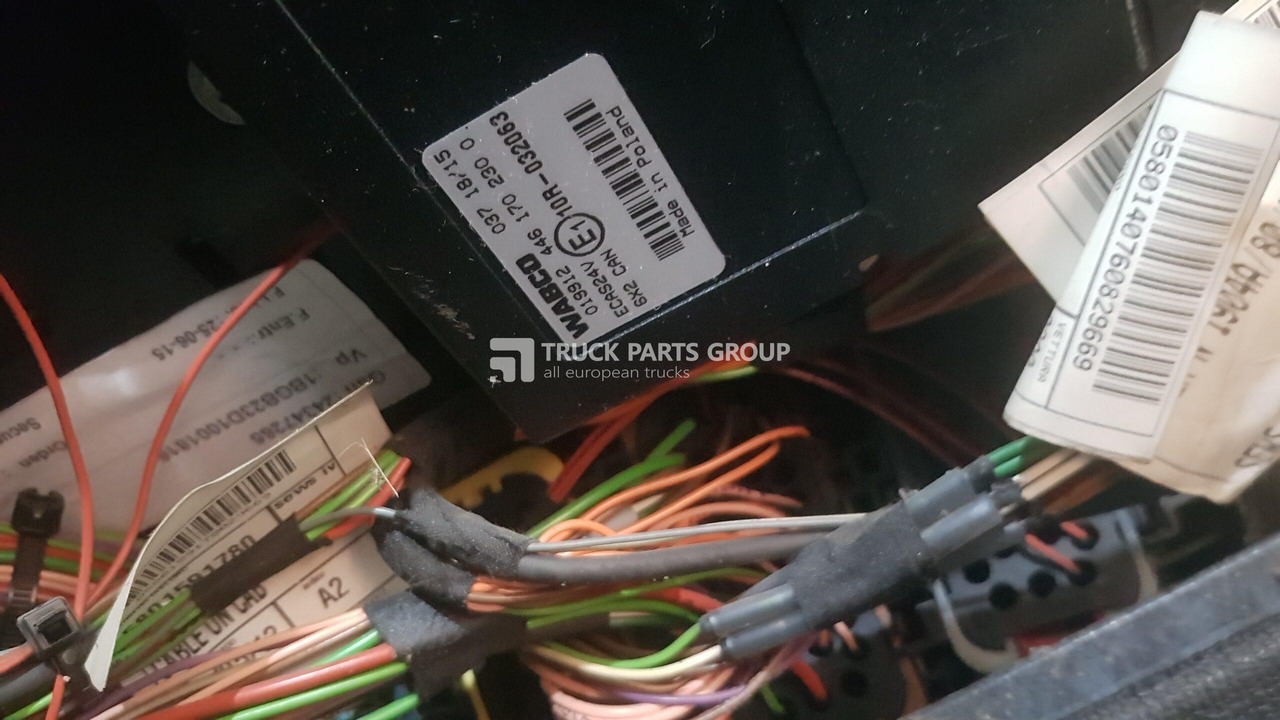 IVECO IVECO STRALIS EURO6 emission ecas control unit, electric suspension control 4461702300, 5801683247, 504215041, 028872 - Centralina electrónica por Camião: foto 1 IVECO IVECO STRALIS EURO6 emission ecas control unit, electric suspension control 4461702300, 5801683247, 504215041, 028872 - Centralina electrónica por Camião: foto 1