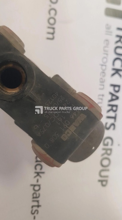 IVECO IVECO STRALIS EURO6 valve unit, climate coolant control valve, water control 4460913080, E5801324524, 5801324524, MA57131472 - Centralina electrónica por Camião: foto 2 IVECO IVECO STRALIS EURO6 valve unit, climate coolant control valve, water control 4460913080, E5801324524, 5801324524, MA57131472 - Centralina electrónica por Camião: foto 2