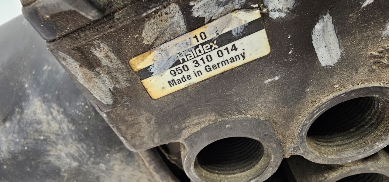 MAN TGA, TGX ECAM air dryer, air management unit assembly ECAM, 81521086023, 31001336, AIR DRYER, ECAM, HALDEX, 310013365, 4324310100, 81258187000, 81521086004, 81521086006, 81521086010, 81521086012, - Peças de freio por Camião: foto 5 MAN TGA, TGX ECAM air dryer, air management unit assembly ECAM, 81521086023, 31001336, AIR DRYER, ECAM, HALDEX, 310013365, 4324310100, 81258187000, 81521086004, 81521086006, 81521086010, 81521086012, - Peças de freio por Camião: foto 5