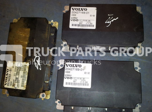 VOLVO FH12, FM12 EURO 3 emission, lightning control unit LCM, SLCM, 20 control unit - Centralina electrónica por Camião: foto 1 VOLVO FH12, FM12 EURO 3 emission, lightning control unit LCM, SLCM, 20 control unit - Centralina electrónica por Camião: foto 1