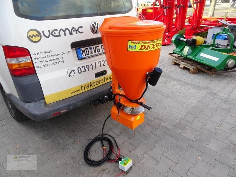 Dexwal Salt Drog 100 Liter Streuer ATV Radlader PKW Elektro NEU - Espalhador de areia/ Sal: foto 1 Dexwal Salt Drog 100 Liter Streuer ATV Radlader PKW Elektro NEU - Espalhador de areia/ Sal: foto 1