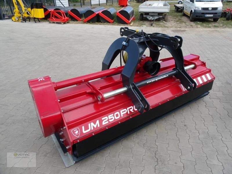 FPM Mulcher FPM UM250PRO+ Front-Heck Schlegelmulcher 250cm Hammerschlegel NEU - Triturador de martelos: foto 1 FPM Mulcher FPM UM250PRO+ Front-Heck Schlegelmulcher 250cm Hammerschlegel NEU - Triturador de martelos: foto 1