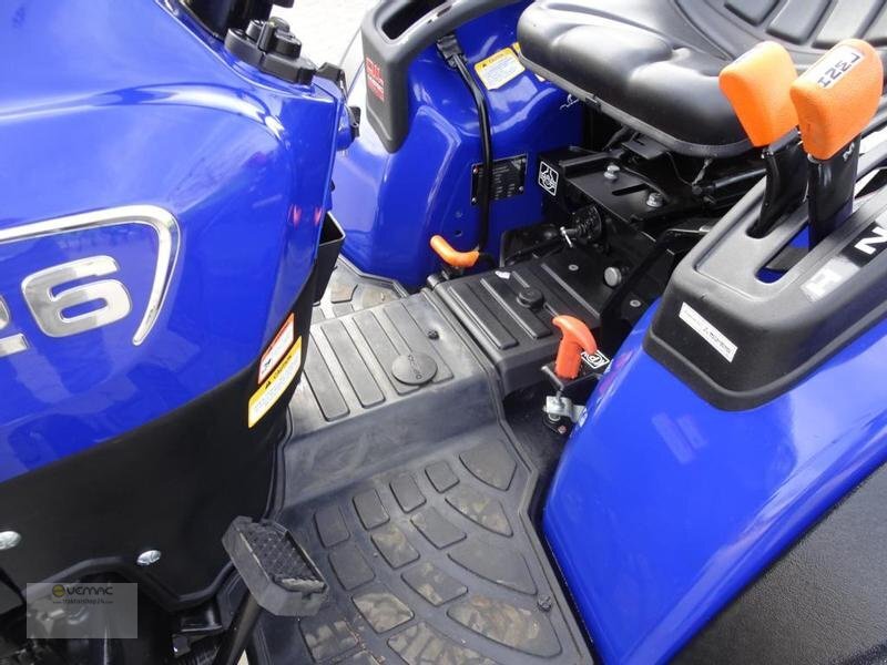 Mini trator novo Farmtrac Farmtrac 26 Rasenbereifung Traktor Schlepper 26PS Mitsubishi NEU: foto 12