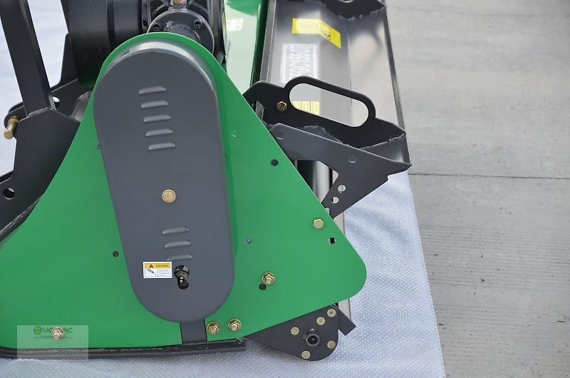 Geo Mulcher Geo EFGC155OT 155cm Schlegelmulcher Hammerschlegel NEU - Triturador de martelos/ Destroçador: foto 3 Geo Mulcher Geo EFGC155OT 155cm Schlegelmulcher Hammerschlegel NEU - Triturador de martelos/ Destroçador: foto 3