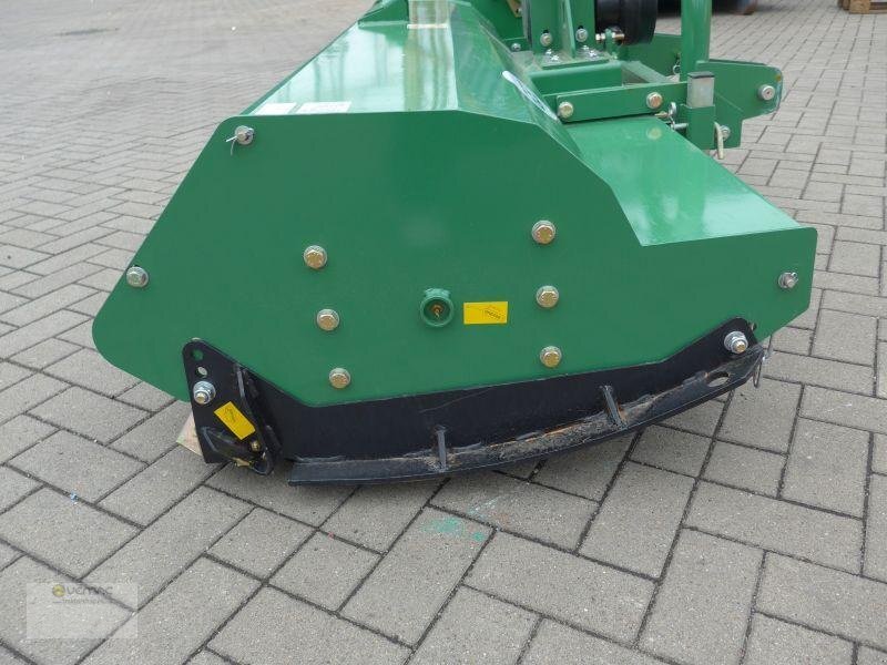 Triturador de martelos novo Vemac GKK240 240cm Mulcher Schlegelmulcher Hydraulik NEU Mähwerk: foto 17 Triturador de martelos novo Vemac GKK240 240cm Mulcher Schlegelmulcher Hydraulik NEU Mähwerk: foto 17