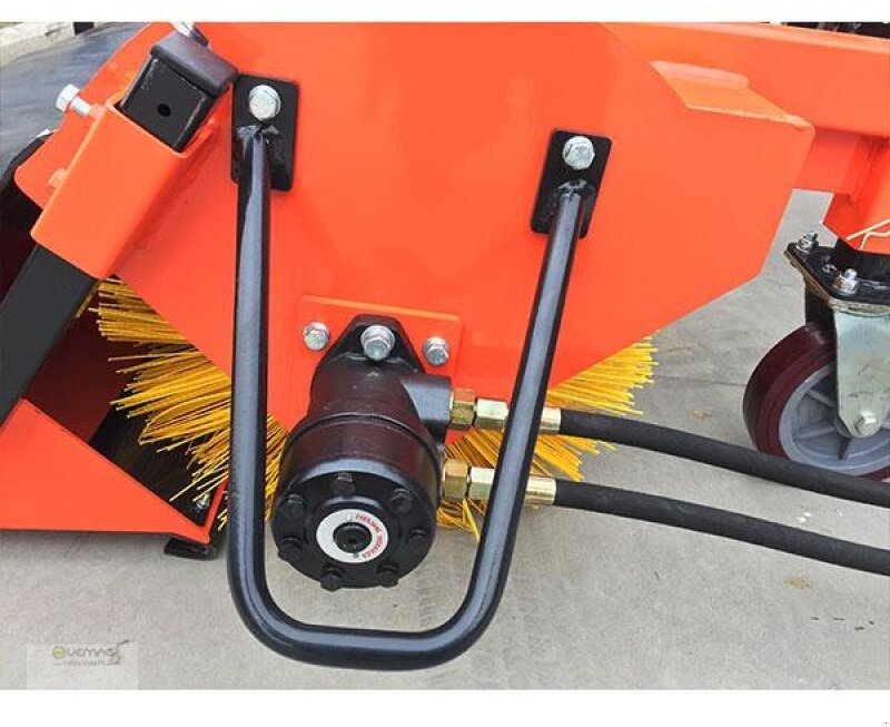 Vemac Kehrmaschine 160cm Kehrbürste Bürste Traktor Radlader Stapler NEU - Vassoura: foto 5 Vemac Kehrmaschine 160cm Kehrbürste Bürste Traktor Radlader Stapler NEU - Vassoura: foto 5