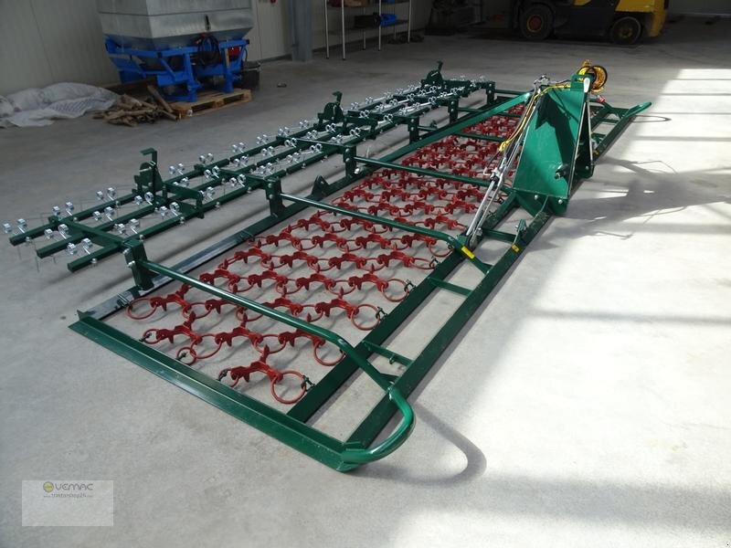 Vemac Wiesenschleppe Wiesenstriegel Striegel 5m hydraulisch NEU - Grade para prados: foto 3 Vemac Wiesenschleppe Wiesenstriegel Striegel 5m hydraulisch NEU - Grade para prados: foto 3