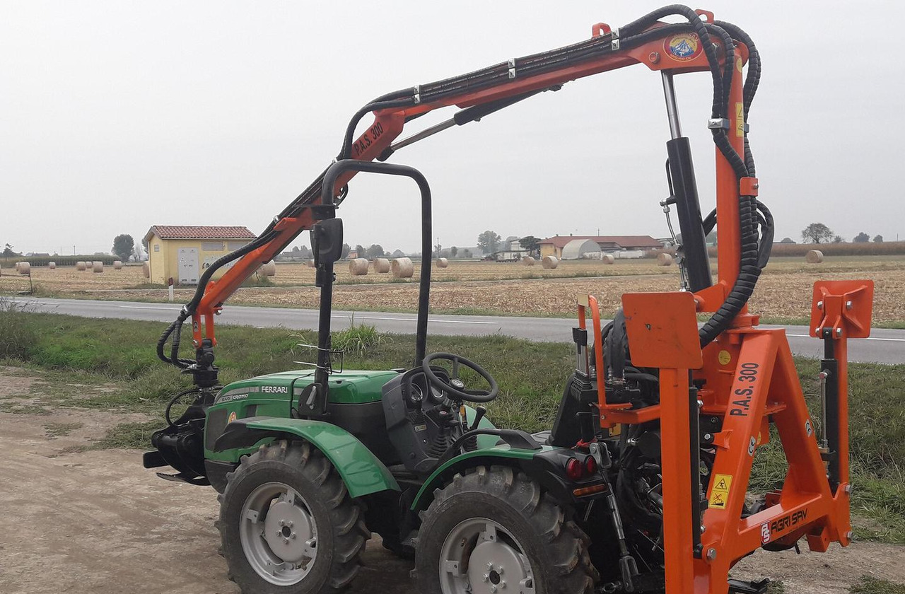 Gru - Caricatore forestale PAS300 - Grua para camião por Equipamento florestal: foto 5 Gru - Caricatore forestale PAS300 - Grua para camião por Equipamento florestal: foto 5