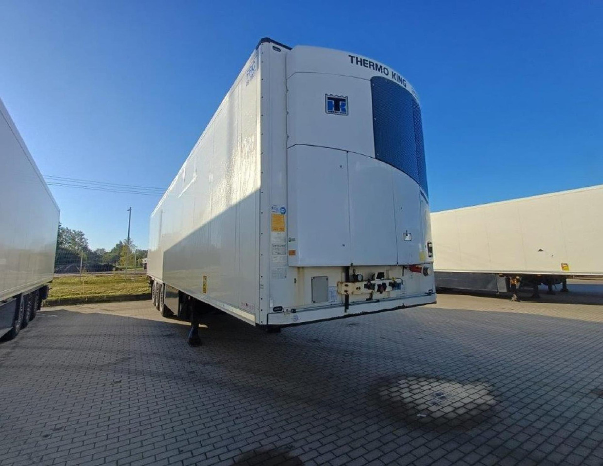 2018 Schmitz Cargobull SKO Double Deck FP 60 ThermoKing SLXi 300 Lifting Axle - Semi-reboque frigorífico: foto 2 2018 Schmitz Cargobull SKO Double Deck FP 60 ThermoKing SLXi 300 Lifting Axle - Semi-reboque frigorífico: foto 2