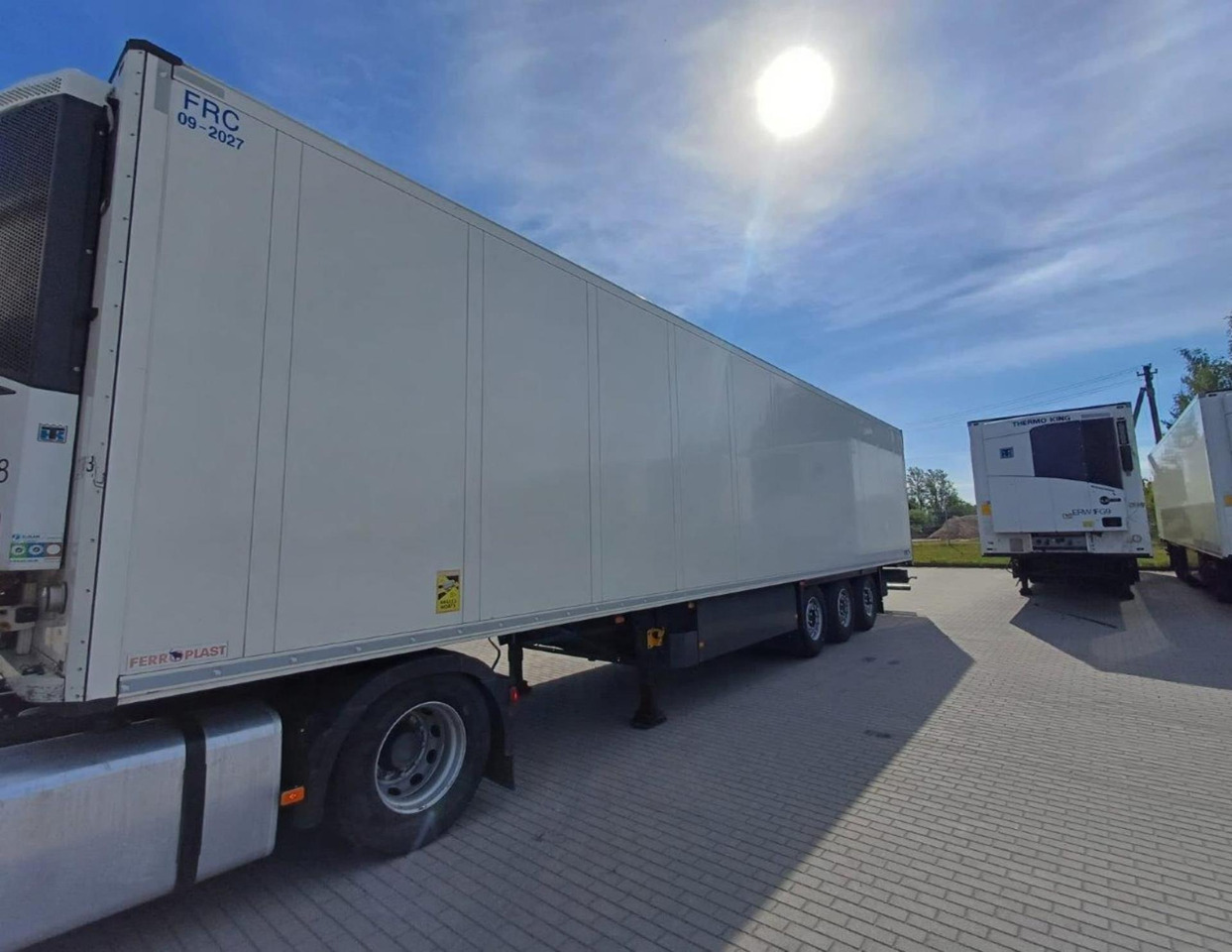 2018 Schmitz Cargobull SKO Double Deck FP 60 ThermoKing SLXi 300 Lifting Axle - Semi-reboque frigorífico: foto 5 2018 Schmitz Cargobull SKO Double Deck FP 60 ThermoKing SLXi 300 Lifting Axle - Semi-reboque frigorífico: foto 5