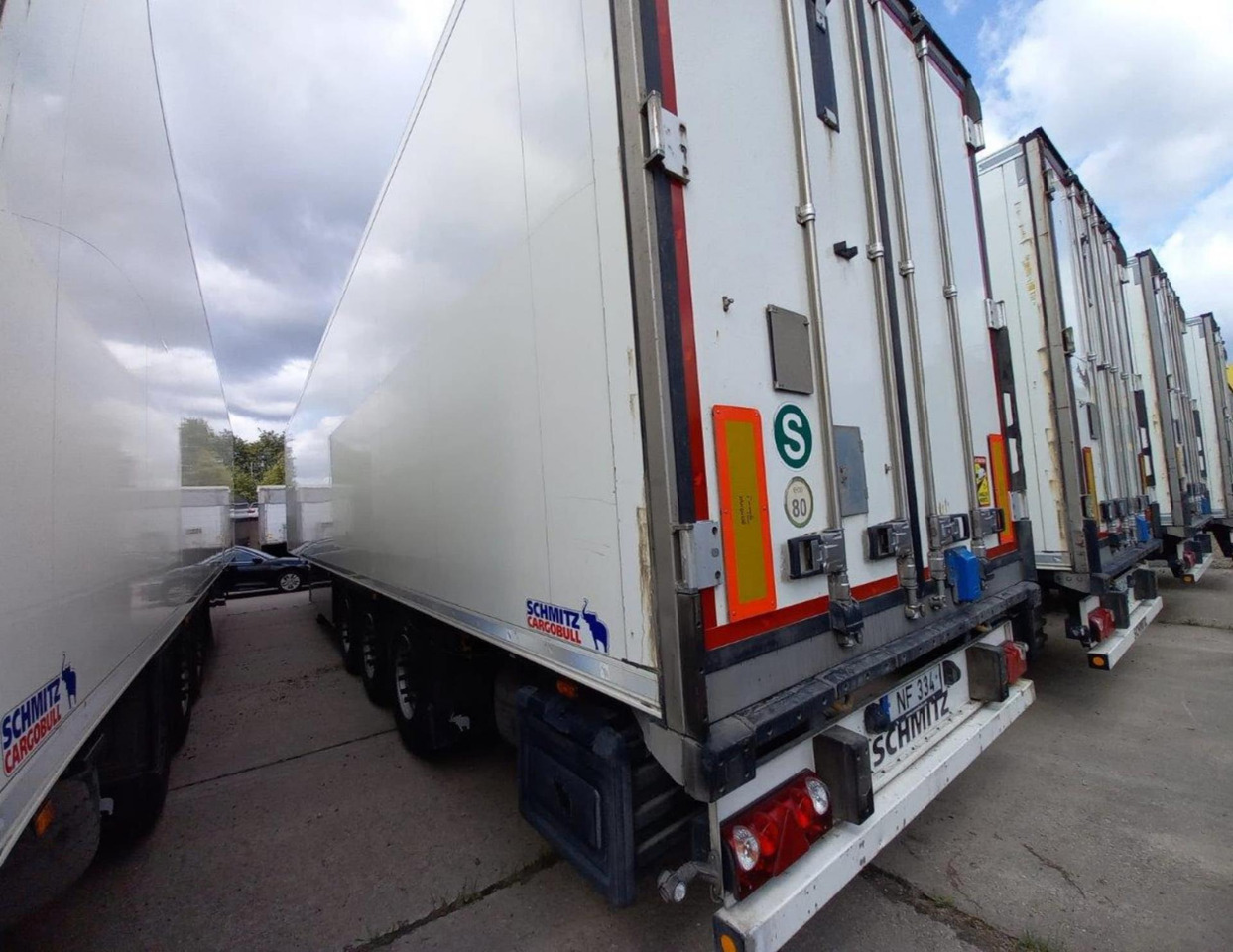 2019/2020 Schmitz Cargobull SKO FP 45 ThermoKing SLXi 300 - Semi-reboque frigorífico: foto 4 2019/2020 Schmitz Cargobull SKO FP 45 ThermoKing SLXi 300 - Semi-reboque frigorífico: foto 4