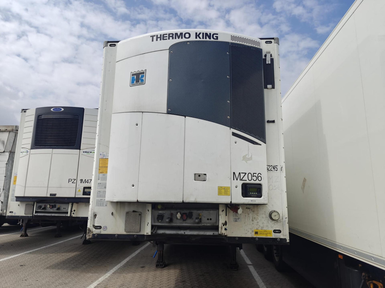 2019 Schmitz Cargobull SKO Double Deck FP 60 ThermoKing SLXi 300 - Semi-reboque frigorífico: foto 1 2019 Schmitz Cargobull SKO Double Deck FP 60 ThermoKing SLXi 300 - Semi-reboque frigorífico: foto 1